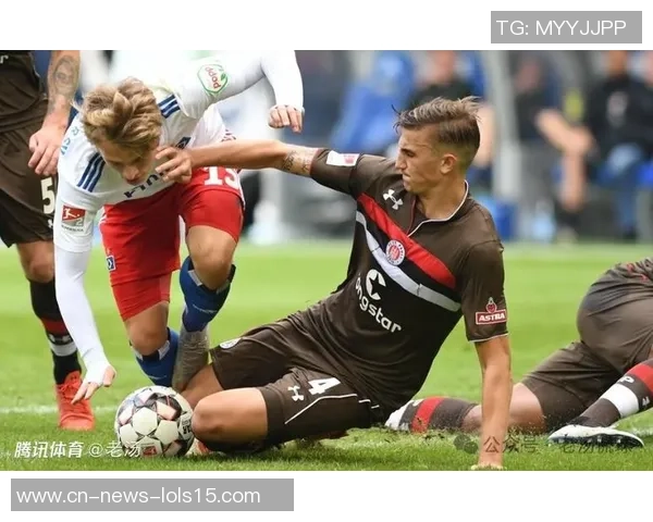 圣保利与波鸿激战正酣比分悬念迭起球迷期待精彩瞬间